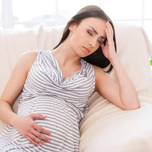 hiện tượng đau đầu khi mang thai 3 tháng giữa